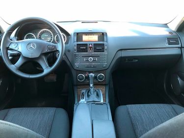 Gumartrans S.L. interior de Mercedes Benz C220